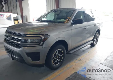 2024 Ford Expedition Xl4Wd z USA, uszkodzony, nr VIN 1FMJU1G85REA66355